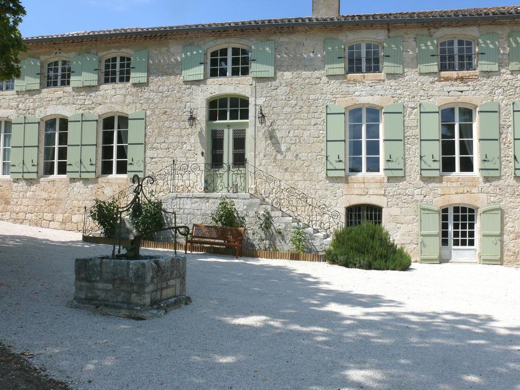 Bed and Breakfast Domaine de Lamassas à Hautefage-la-Tour Extérieur photo